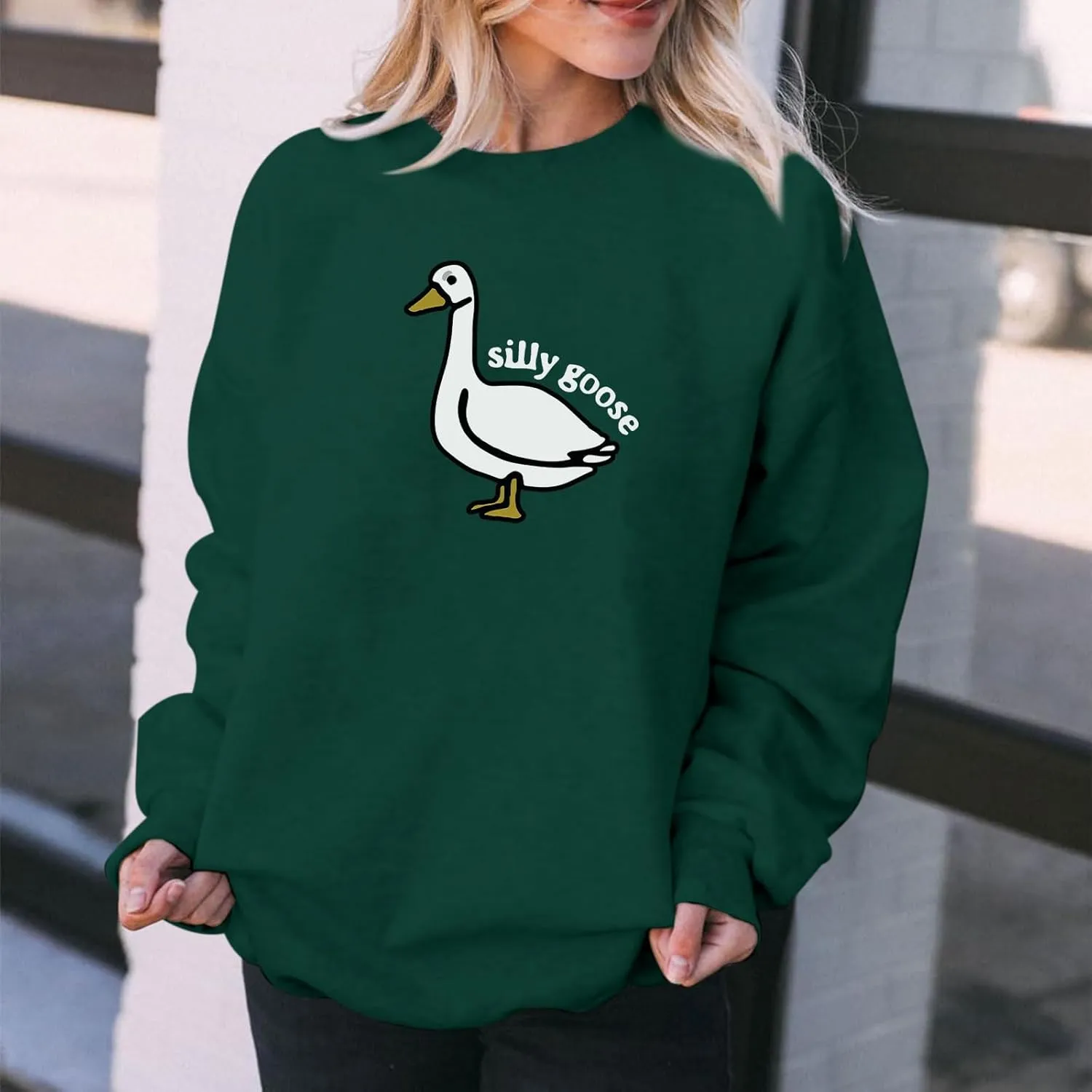 Cute Silly Goose Sweatshirt for Women Teen Girls Duck Letter Graphic Crewneck Long Sleeve Shirt Hoodie Pullover Tops