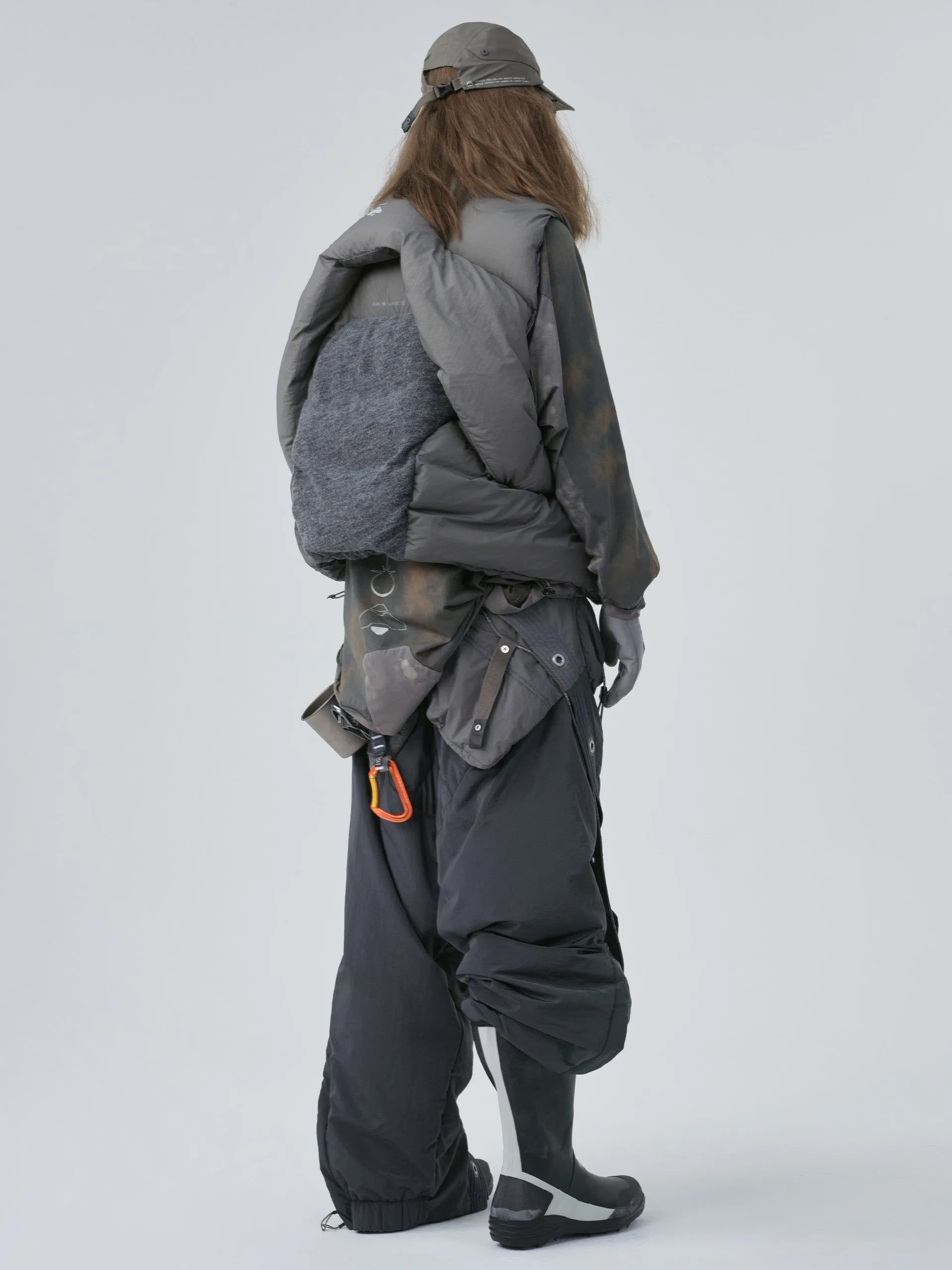 RODAN / volcano spine down vest
